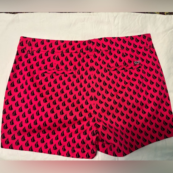 Vineyard Vines Shorts - Picture 2 of 4
